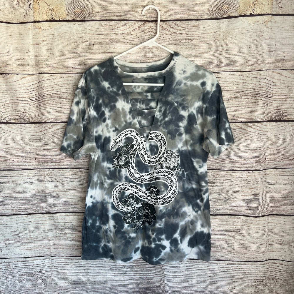 Tie dye snake cutout t shirt